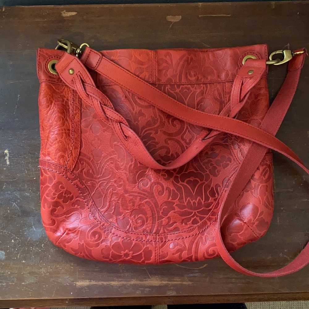 Sold!! Fossil embossed leather bag